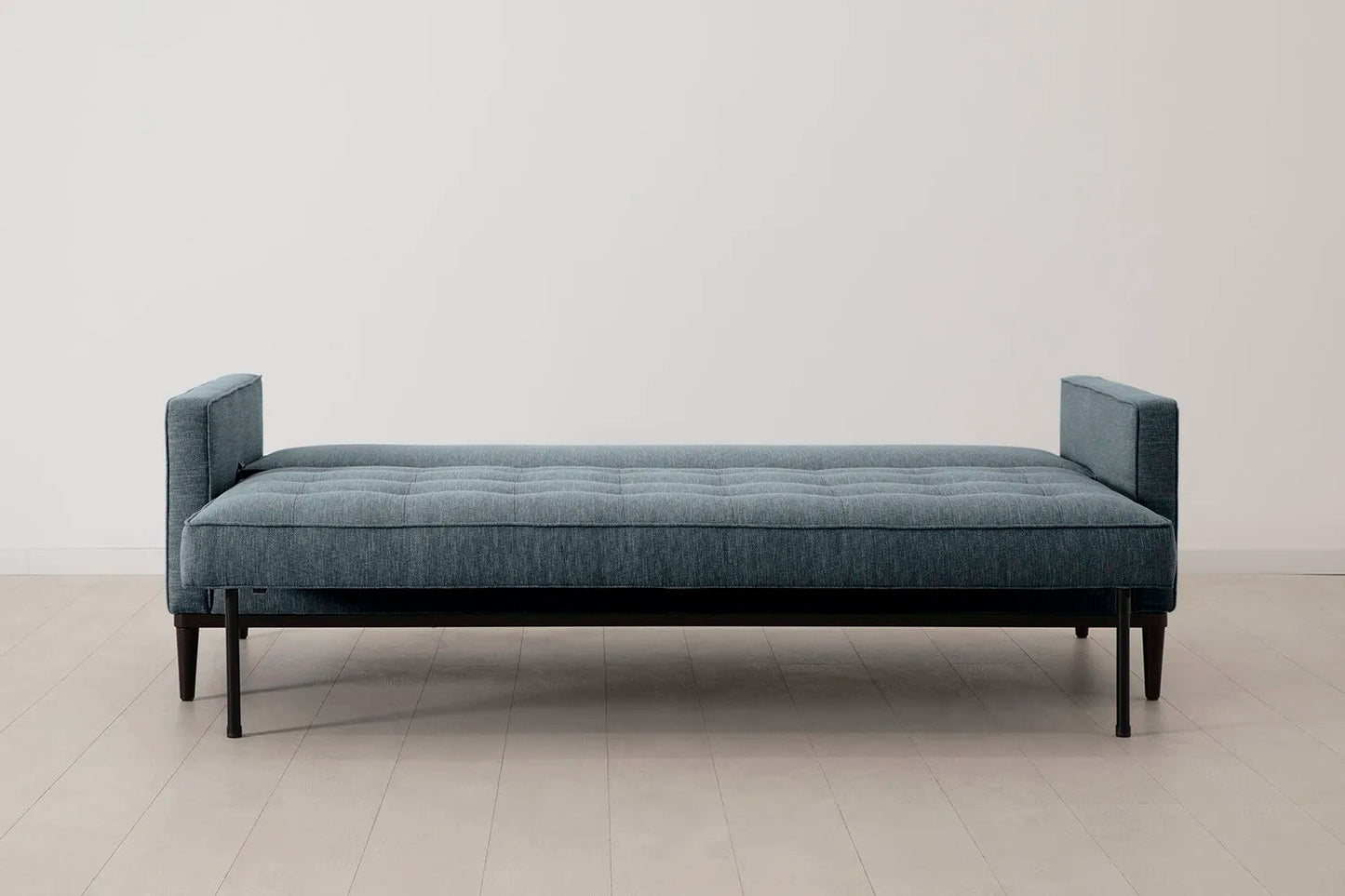 Dreisitzer-Schlafsofa Model 02