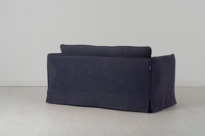 Model 18 Zweisitzer-Sofa mit Polsterhocker, Mitternachtsblau