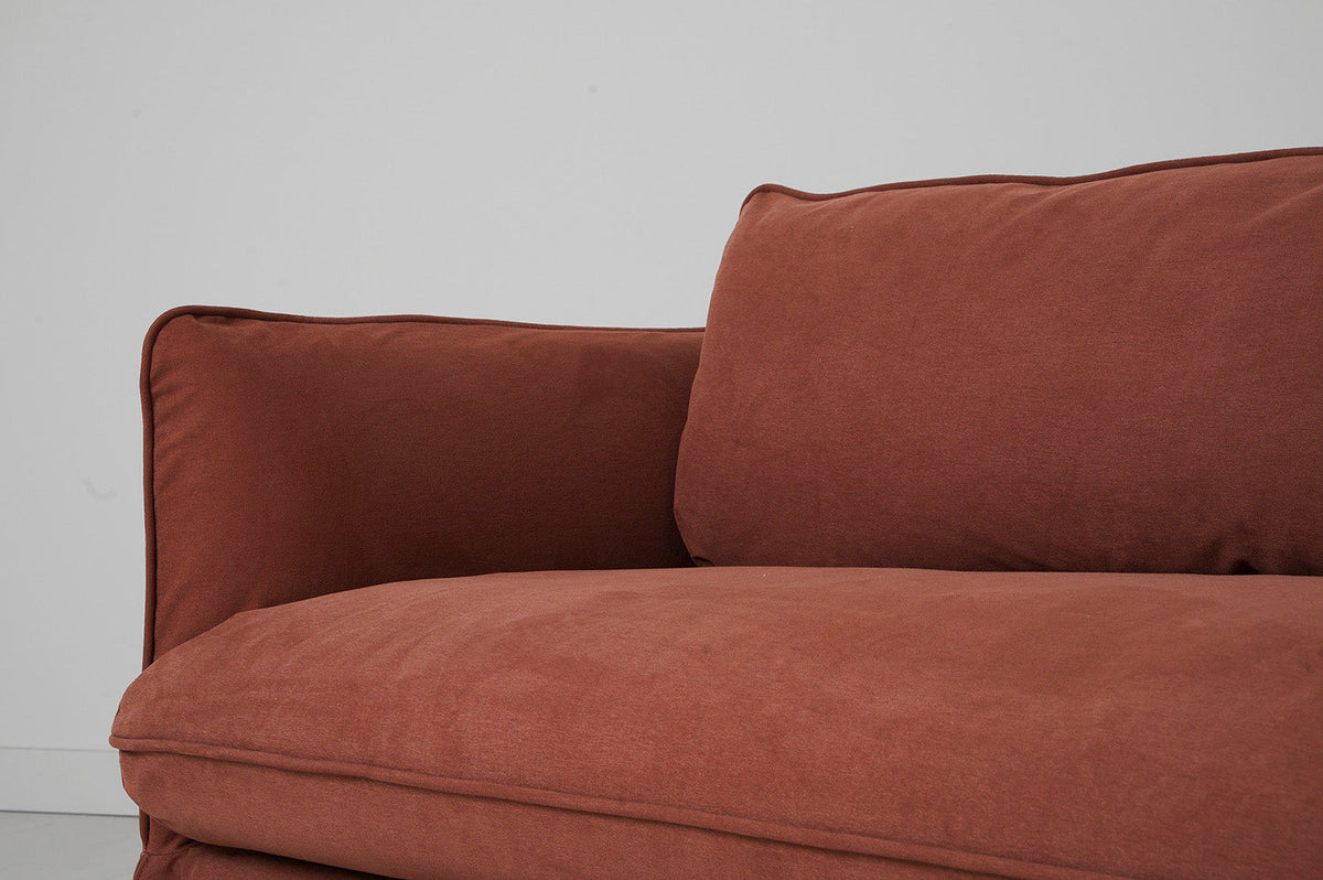 Model 18 Zweisitzer-Sofa mit Polsterhocker, Toskana