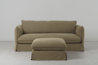 Model 18 Dreisitzer-Sofa mit Polsterhocker, Wiesengrün