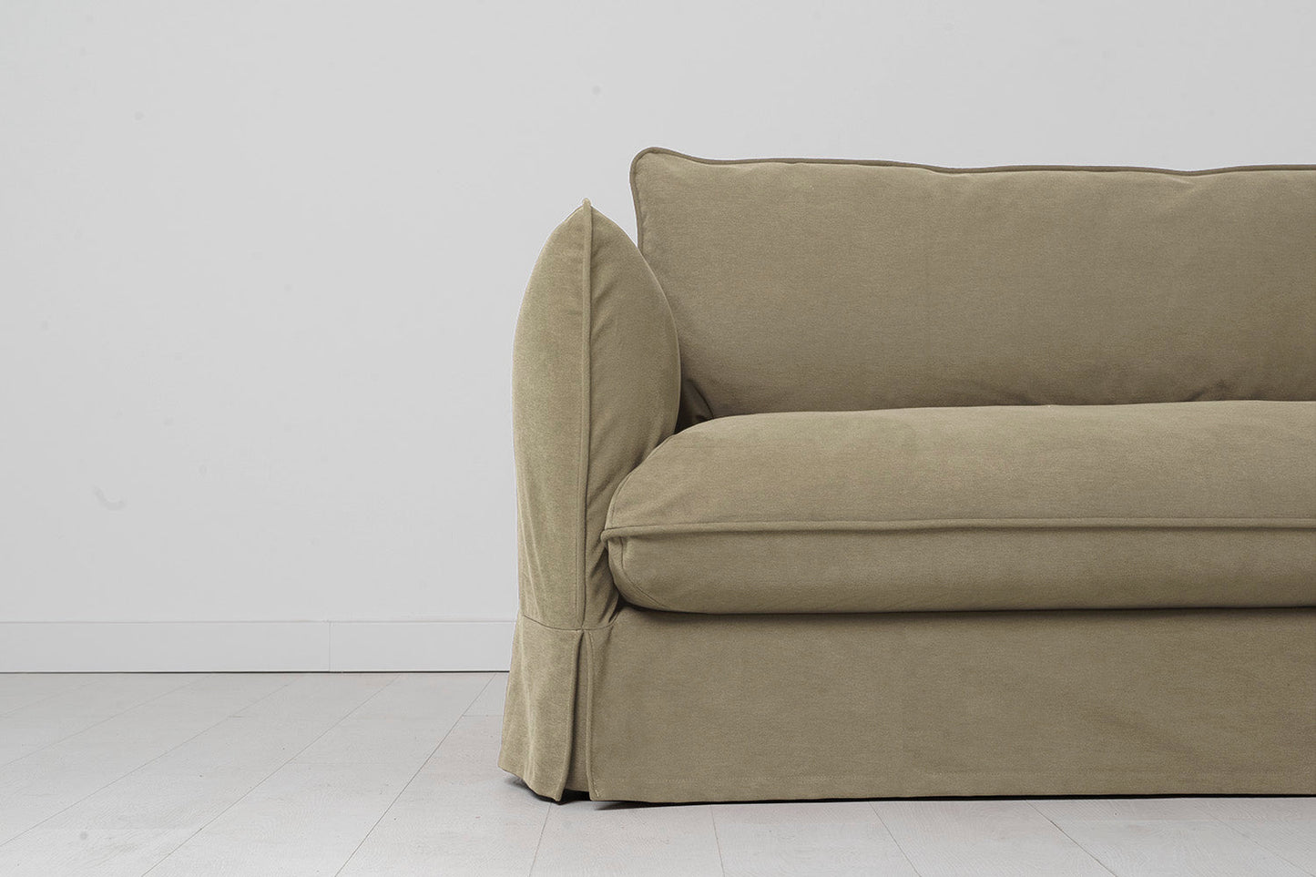 Model 18 Dreisitzer-Sofa