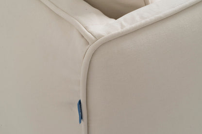 Model 18 Dreisitzer-Sofa