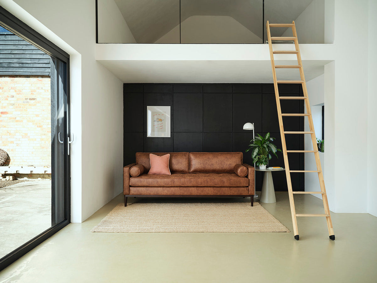 Model 02 Dreisitzer-Schlafsofa , Kastanienbraun