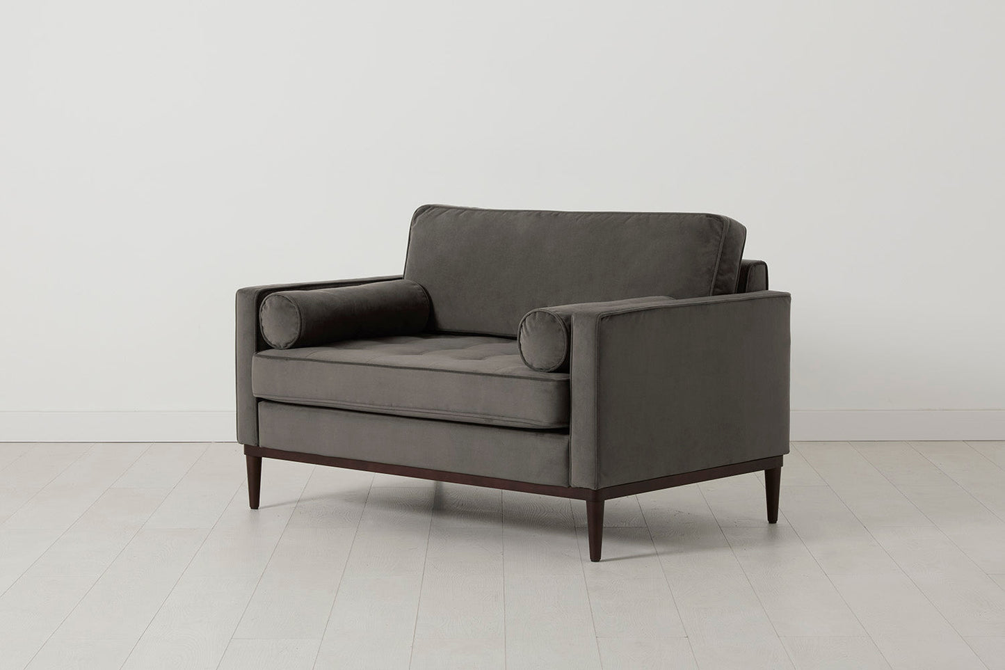 Model 02 Loveseat, Elefantengrau