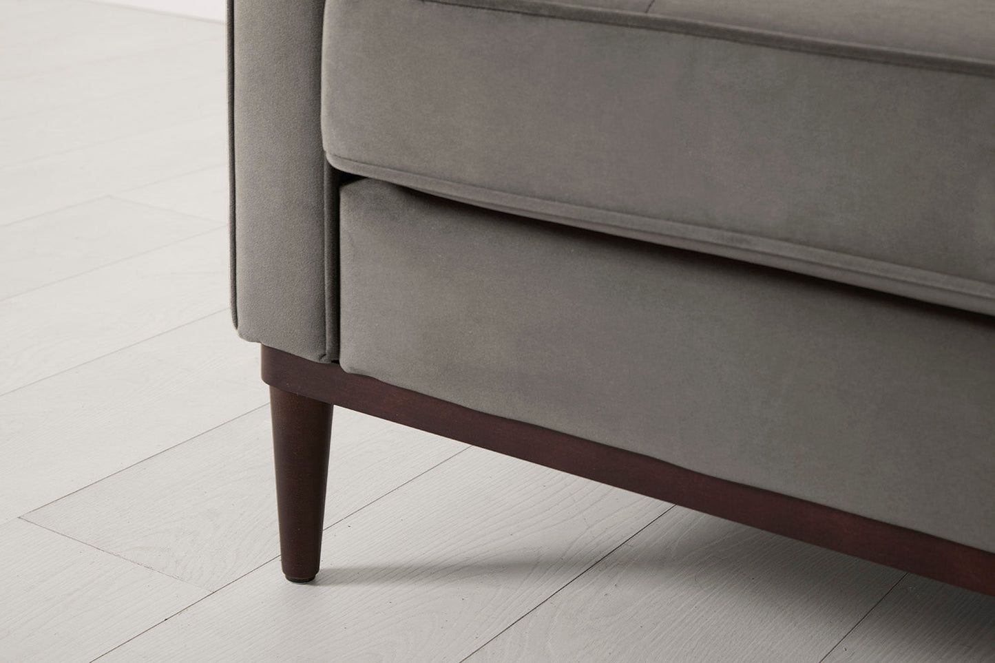 Model 02 Loveseat, Elefantengrau