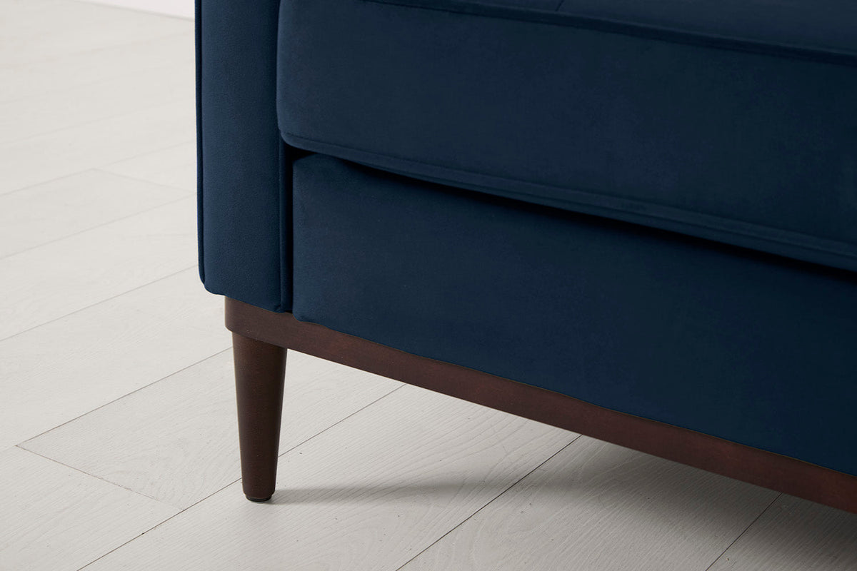 Model 02 Loveseat, Indigoblau