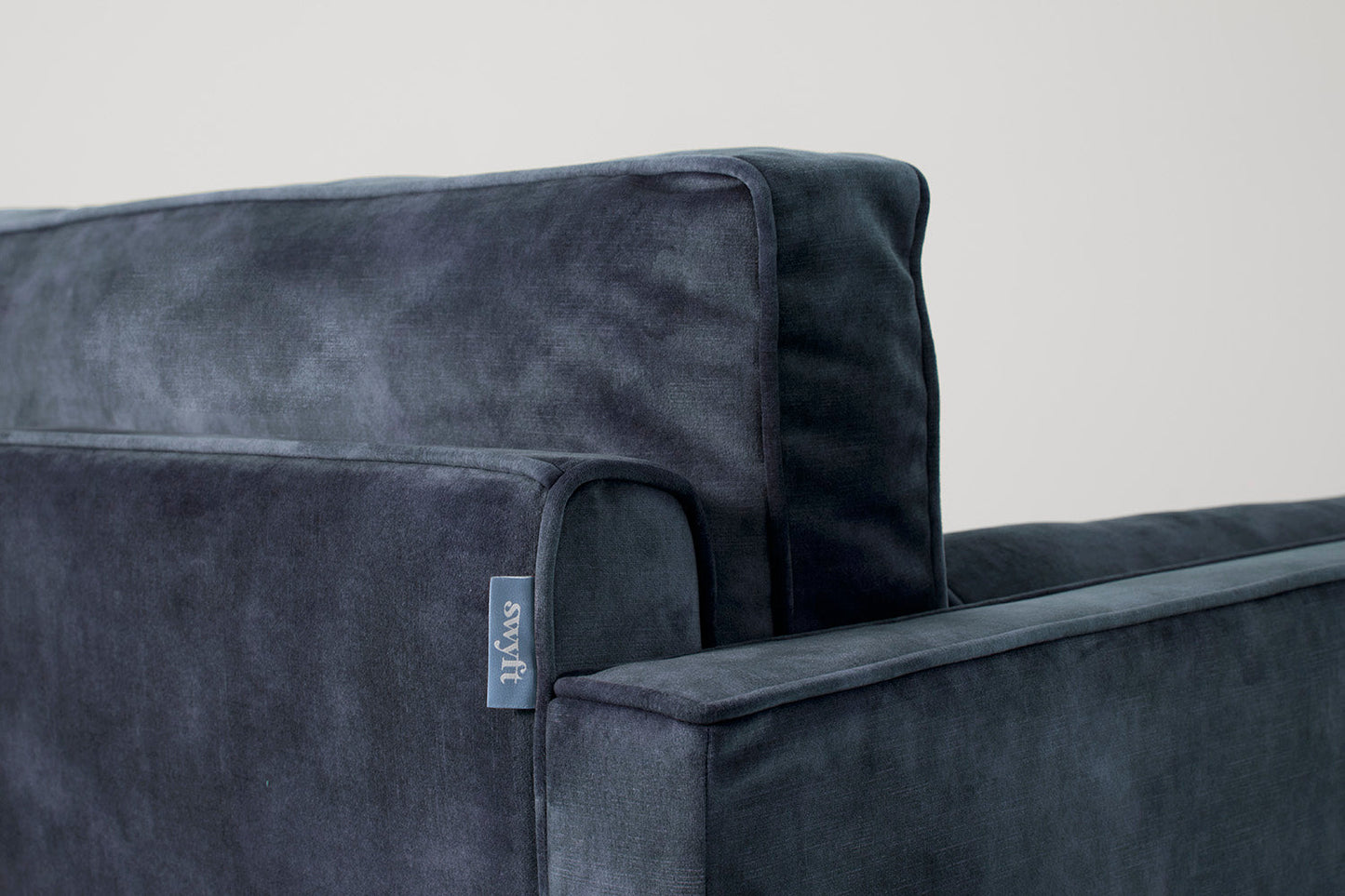 Model 02 Loveseat, Ocean