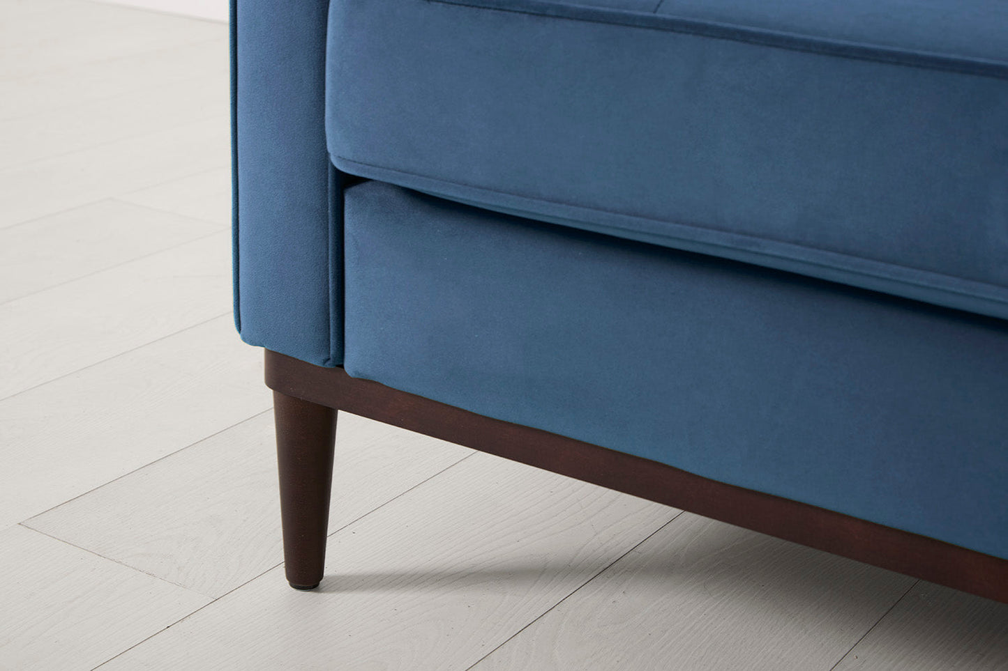 Model 02 Loveseat, Blaugrün