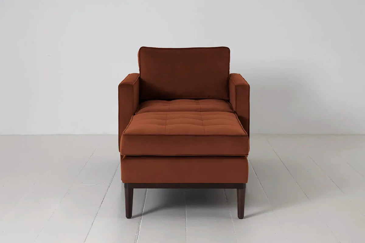 Model 02 Chaise Longue, Umber