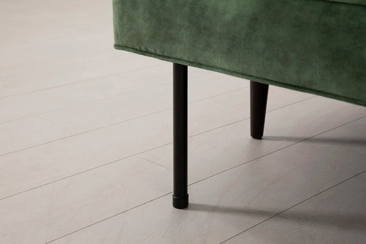 Model 02 Dreisitzer-Schlafsofa 