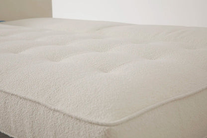 Model 02 Dreisitzer-Schlafsofa , Elfenbeinfarbe