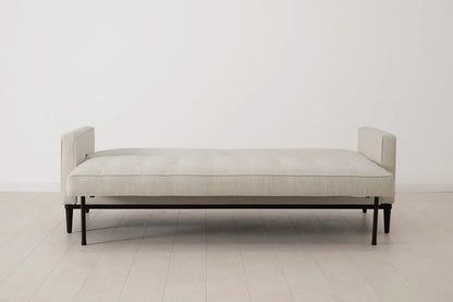 Model 02 Dreisitzer-Schlafsofa , Elfenbeinfarbe