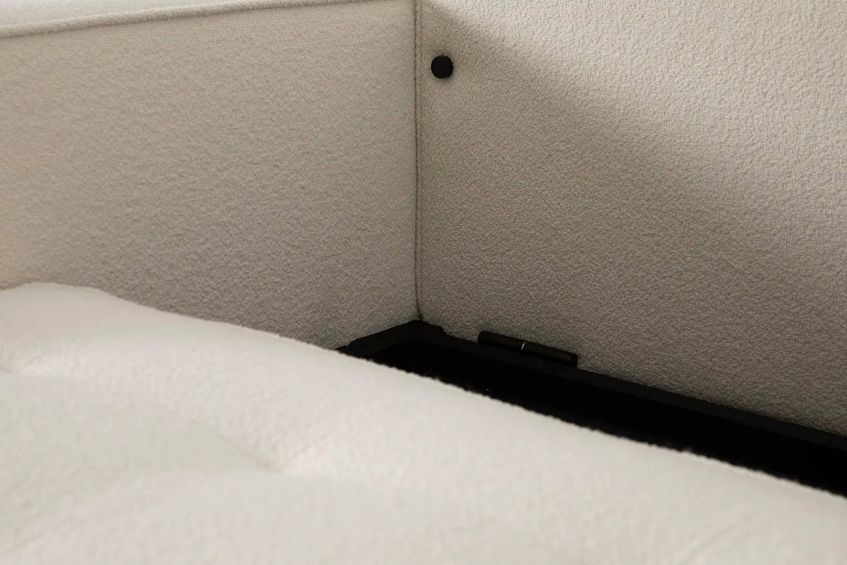 Model 02 Dreisitzer-Schlafsofa , Elfenbeinfarbe