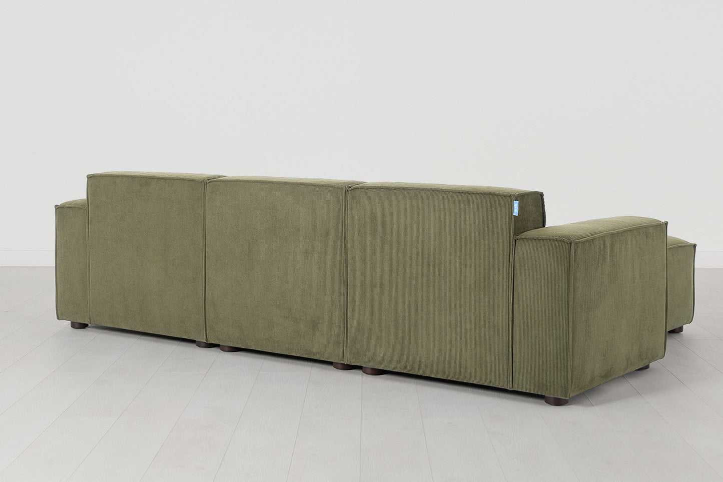Dreisitzer-Sofa Model 03 mit Chaiselongue rechts, Fenchelgrün