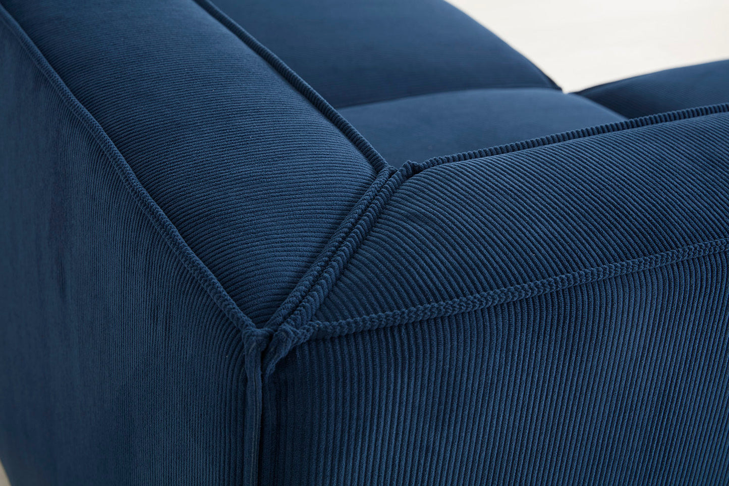 Ecksofa Model 03 mit Polsterhocker, Atlantikblau