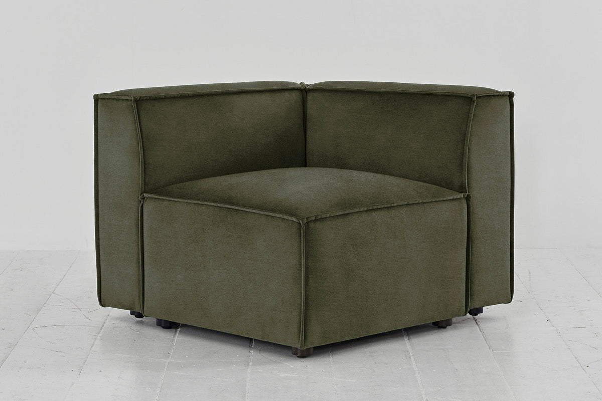 Eckmodul Model 03, Kiefergrün