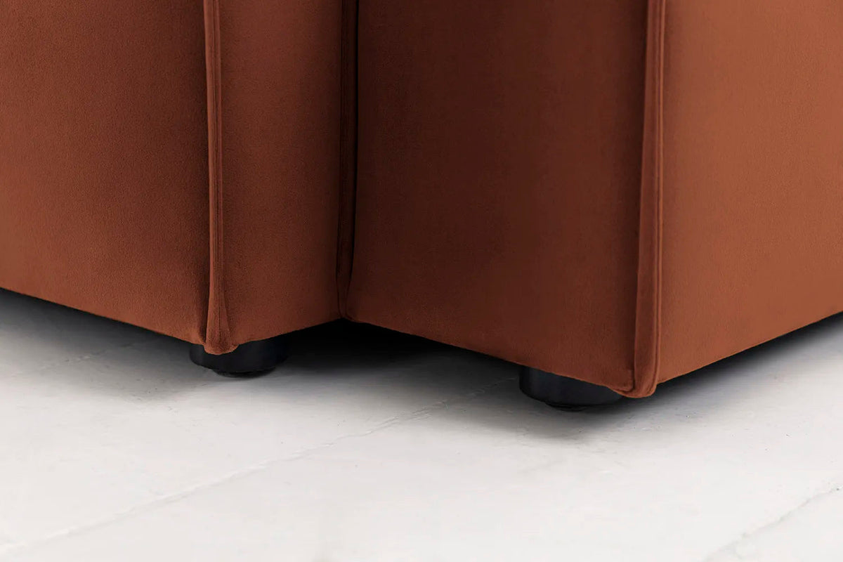 Model 03 Right Arm Sofa Module, Umber