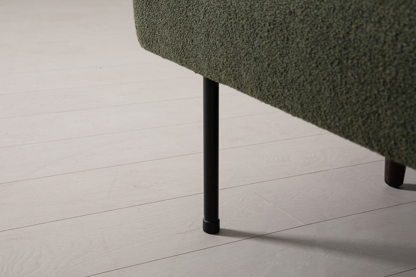 Model 04 Dreisitzer-Schlafsofa, Farngrün