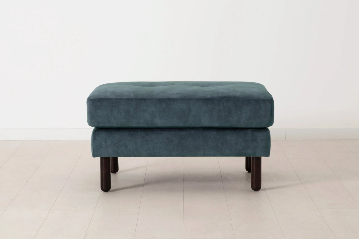 Polsterhocker Model 04, Ozeanblau