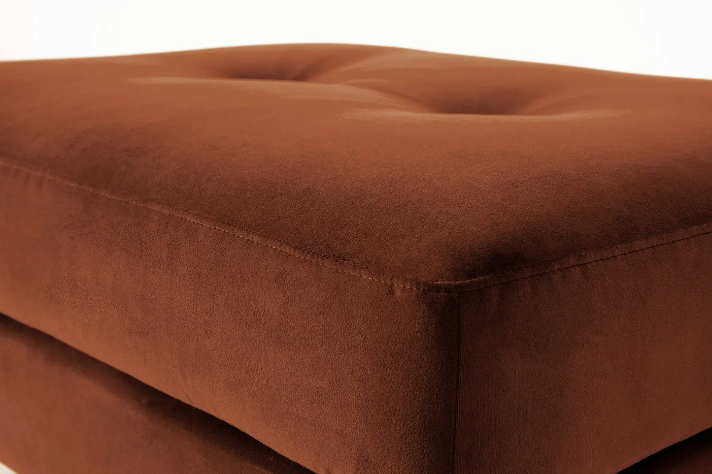 Model 04 Ottoman, Umber