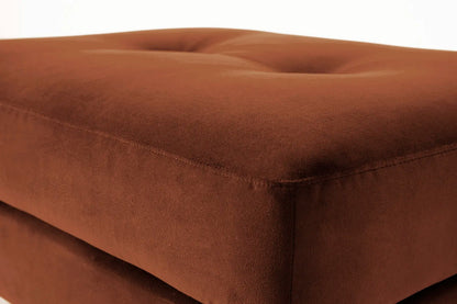 Model 04 Ottoman, Umber