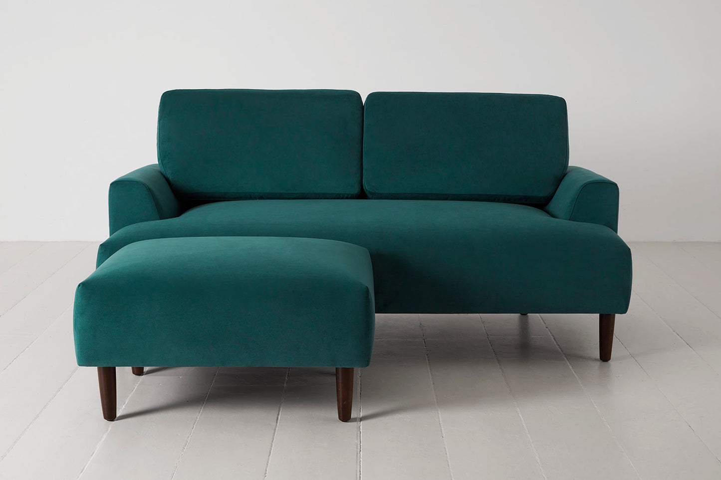 Zweisitzer-Sofa Model 05 mit Chaiselongue links