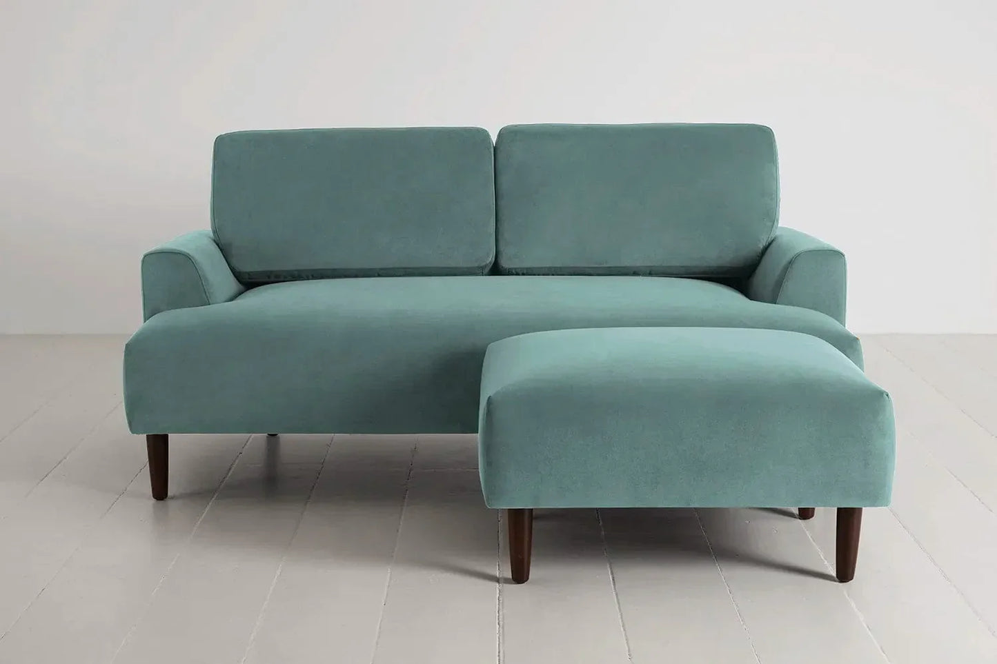 Model 05 Zweisitzer Sofa mit Hocker
