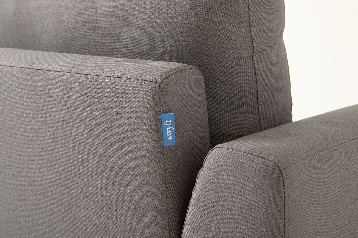 Model 05 Loveseat, Risso