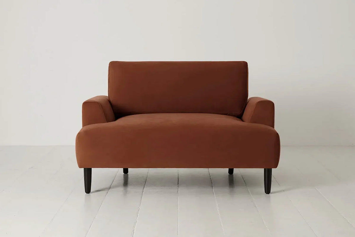 Model 05 Loveseat, Umber