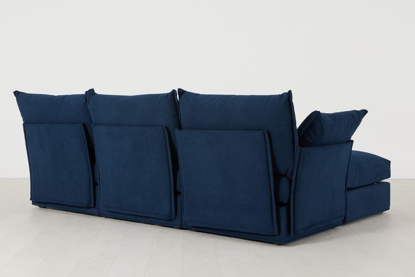 Dreisitzer-Ecksofa Model 06 mit Ecke rechts, Atlantikblau