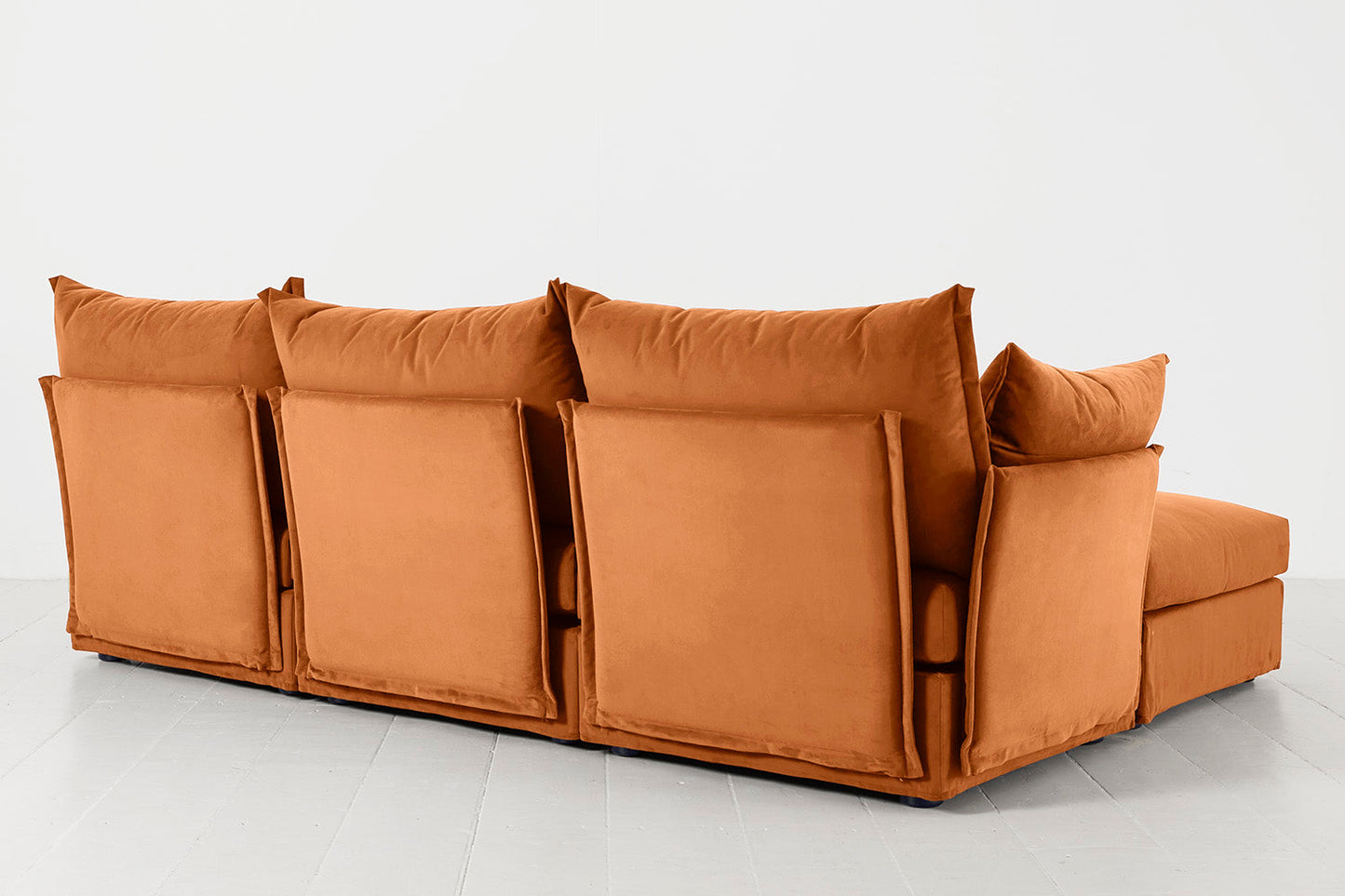 Dreisitzer-Ecksofa Model 06 mit Ecke rechts, Bronze