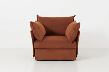 Model 06 Armchair, Umber