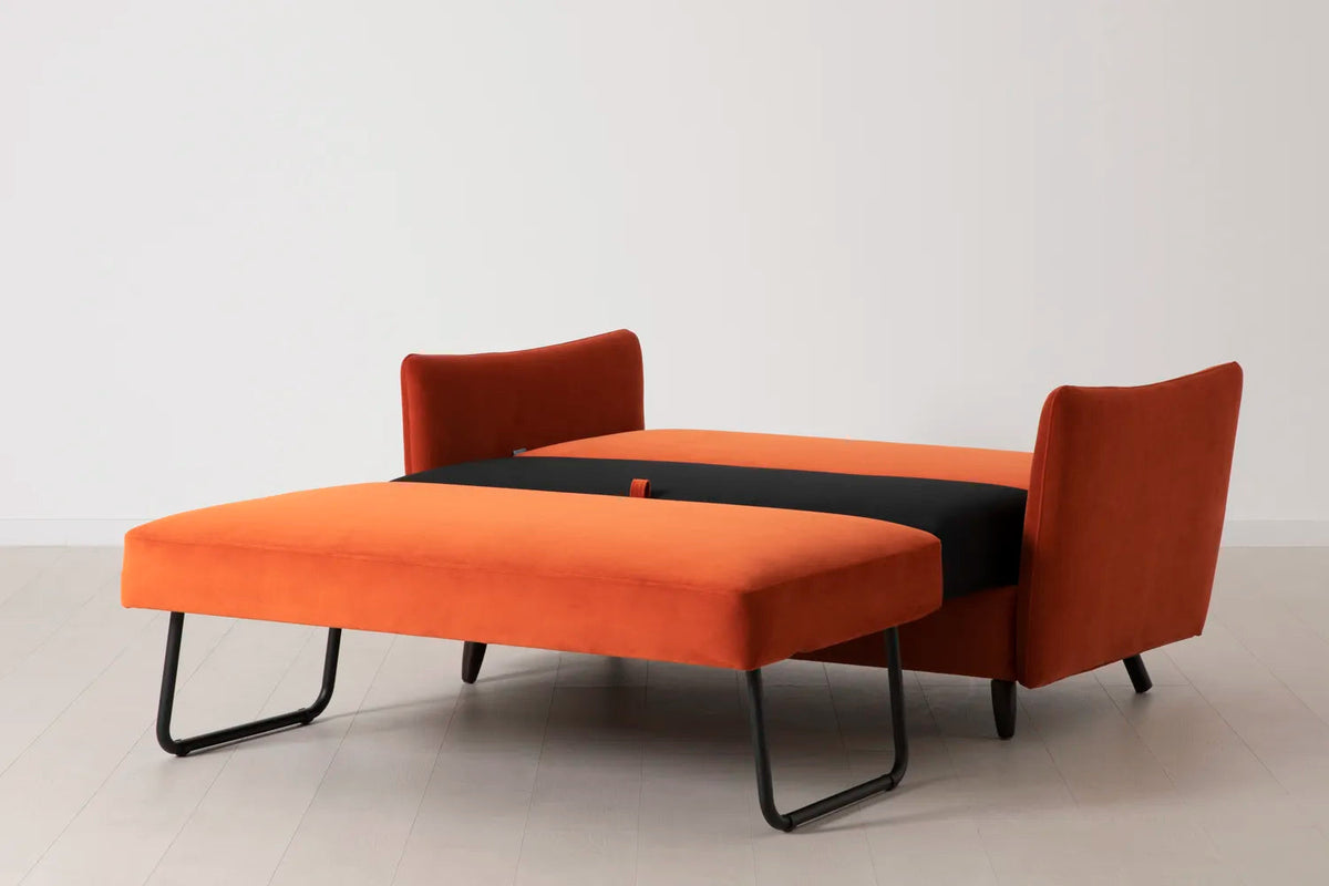 Model 08 Zweisitzer-Schlafsofa , Paprikarot