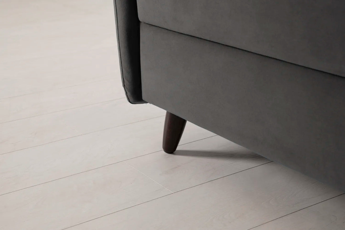 Model 08 Zweisitzer-Schlafsofa , Dunkelgrau