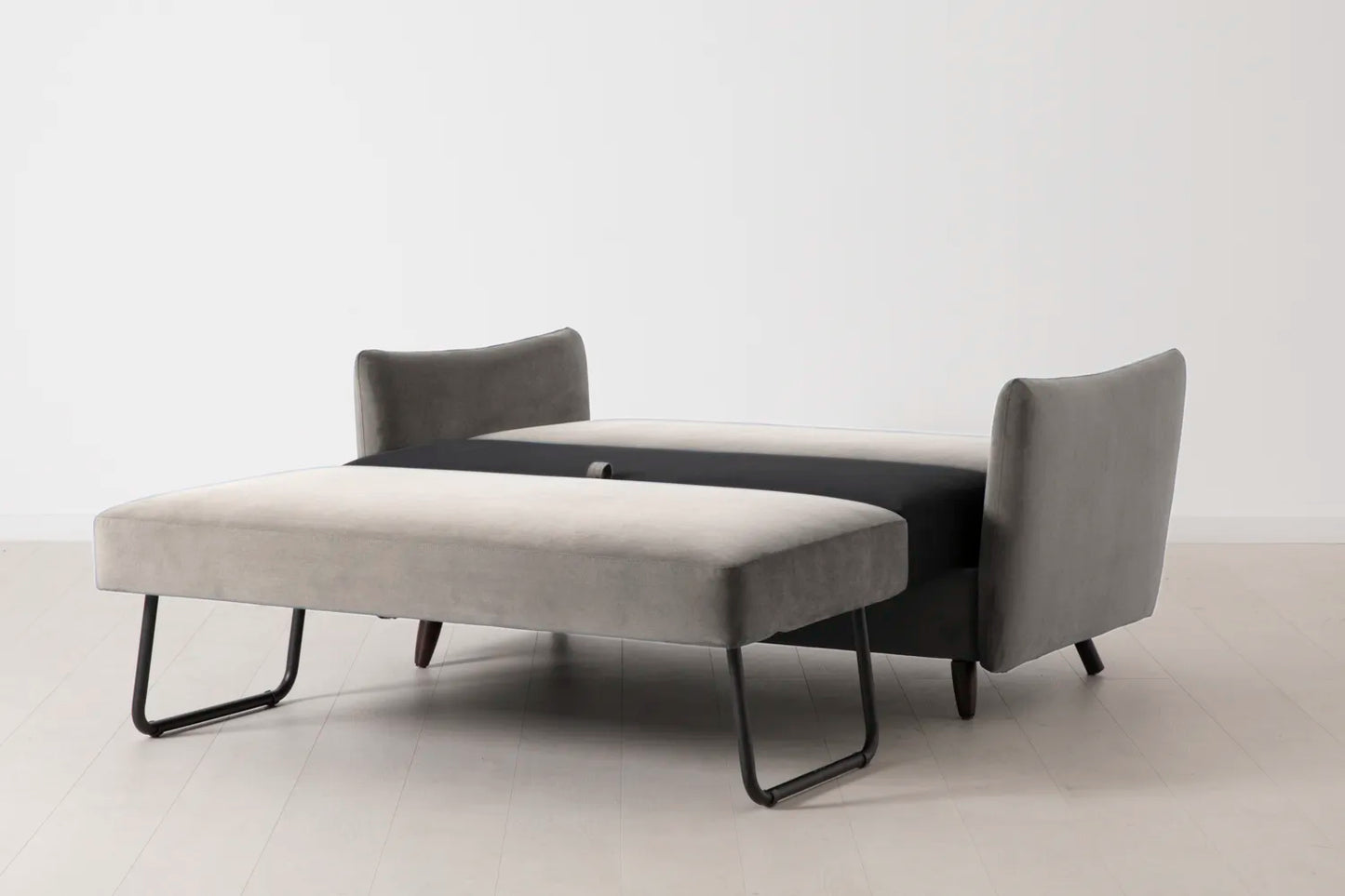 Model 08 Zweisitzer-Schlafsofa , Elefantengrau