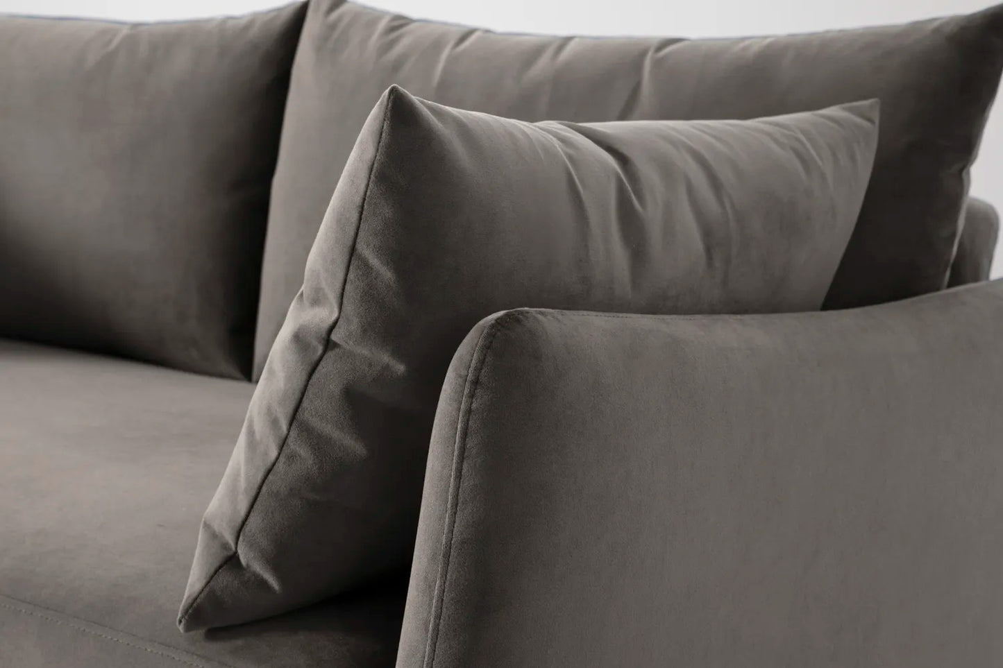 Model 08 Zweisitzer-Schlafsofa , Elefantengrau