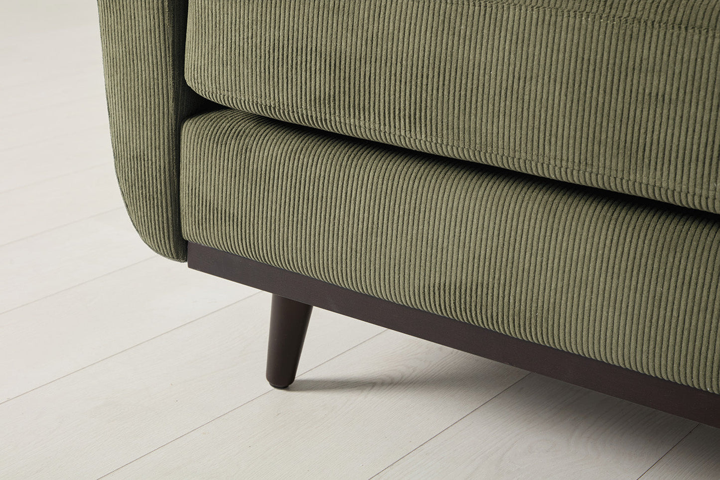 Zweisitzer-Sofa Model 10, Fenchelgrün