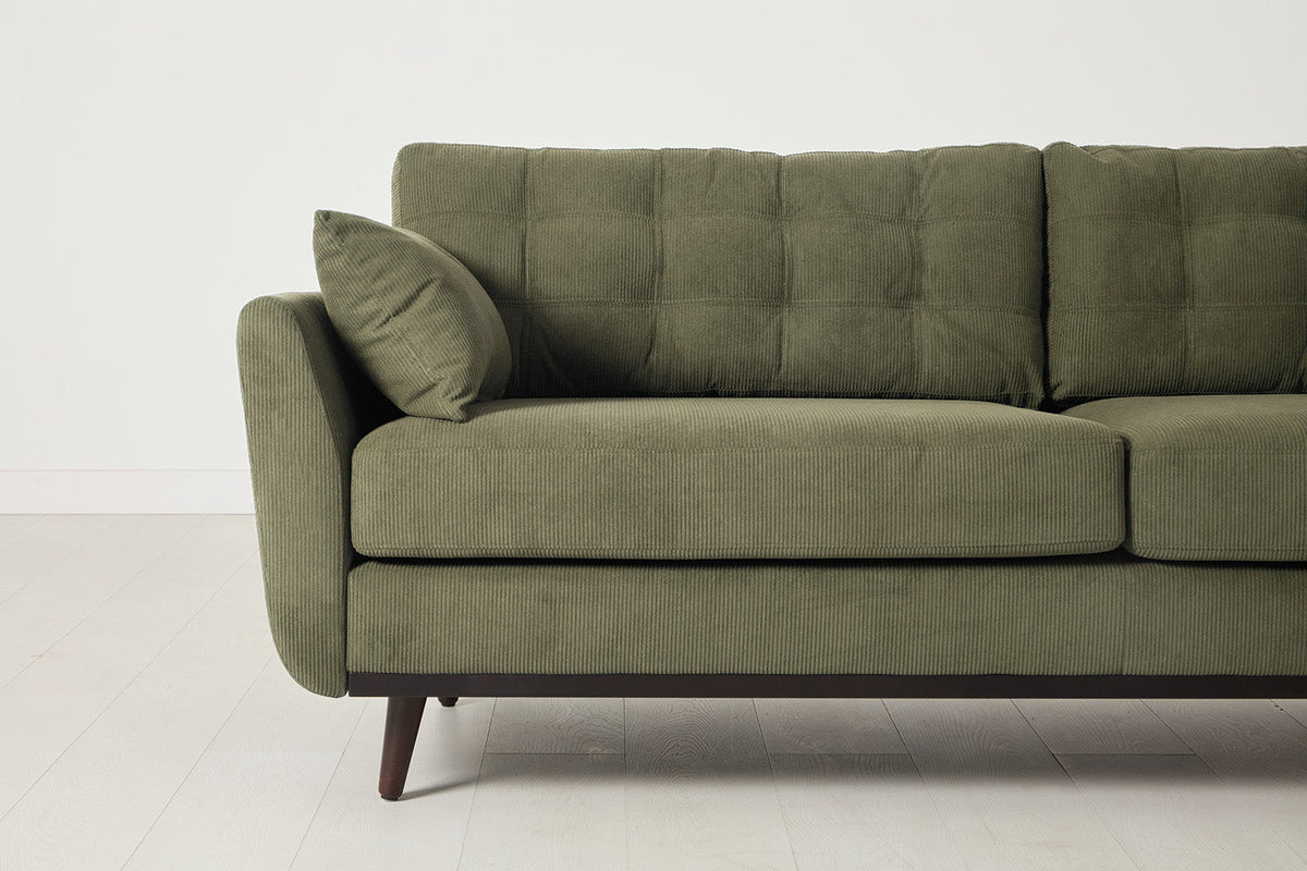 Model 10 Dreisizter Sofa mit Hocker, Fenchelgrün