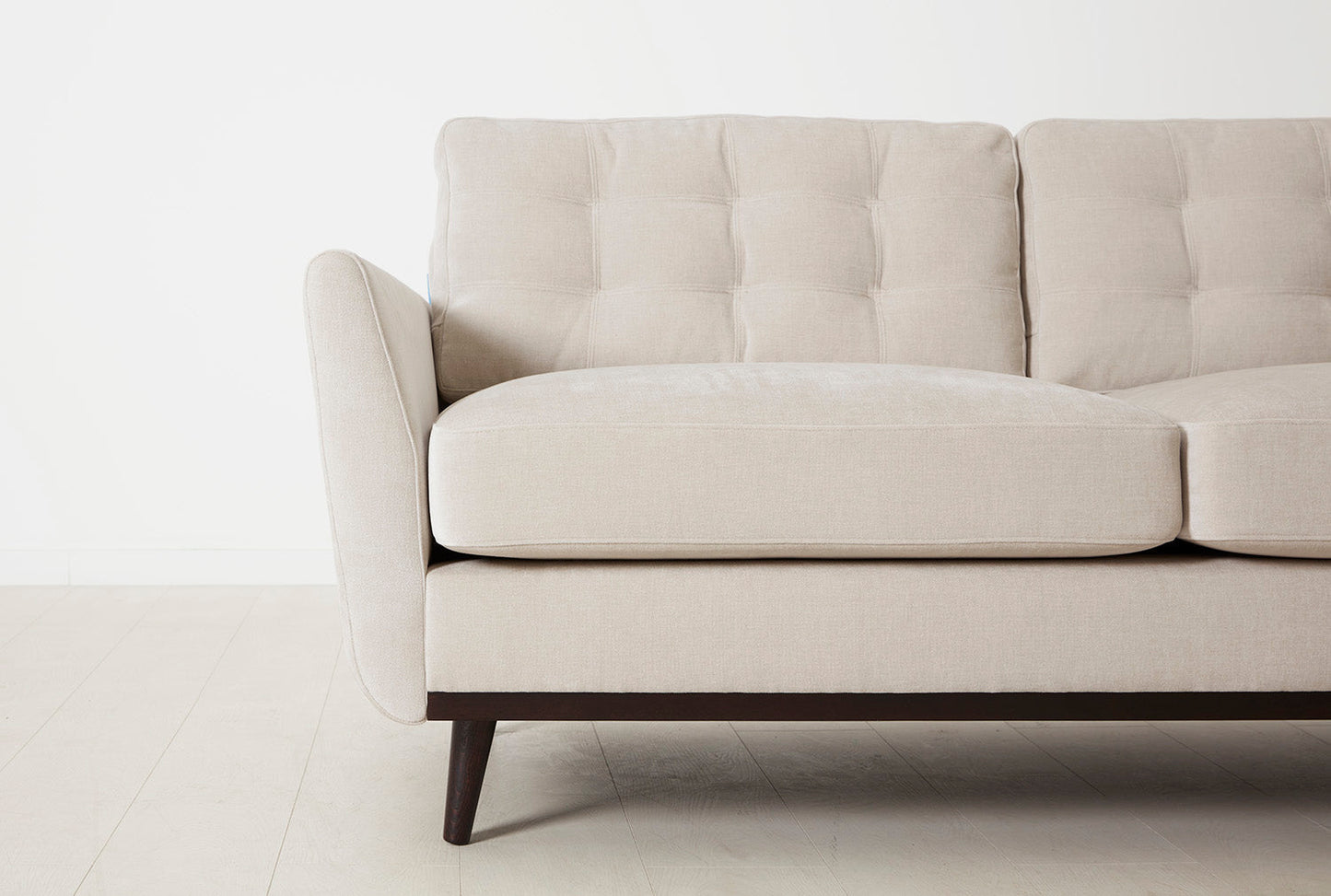 Model 10 Zweisitzer Sofa mit Hocker, Kreideweiß