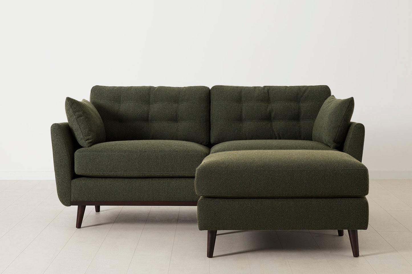Model 10 Zweisitzer Sofa mit Hocker, Farngrün