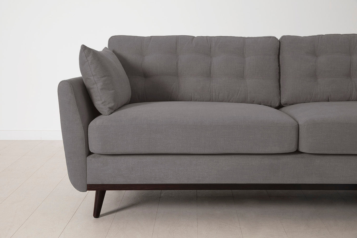 Model 10 Dreisizter Sofa mit Hocker, Risso