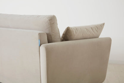 Model 10 Dreisizter Sofa mit Hocker, Knochenweiß