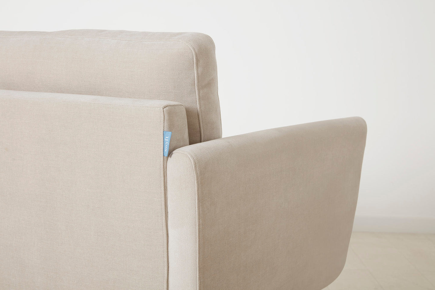 Model 10 Chaise Longue, Chalk