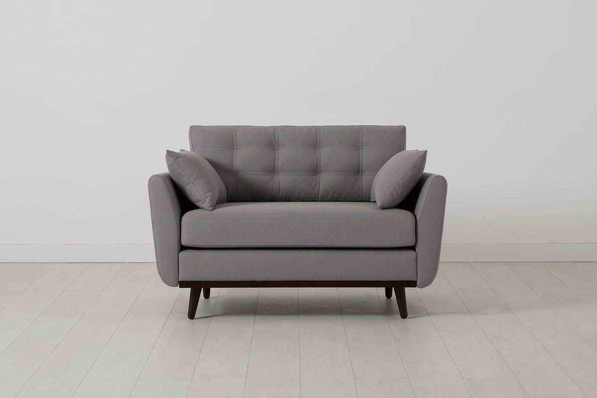 Model 10 Loveseat, Risso