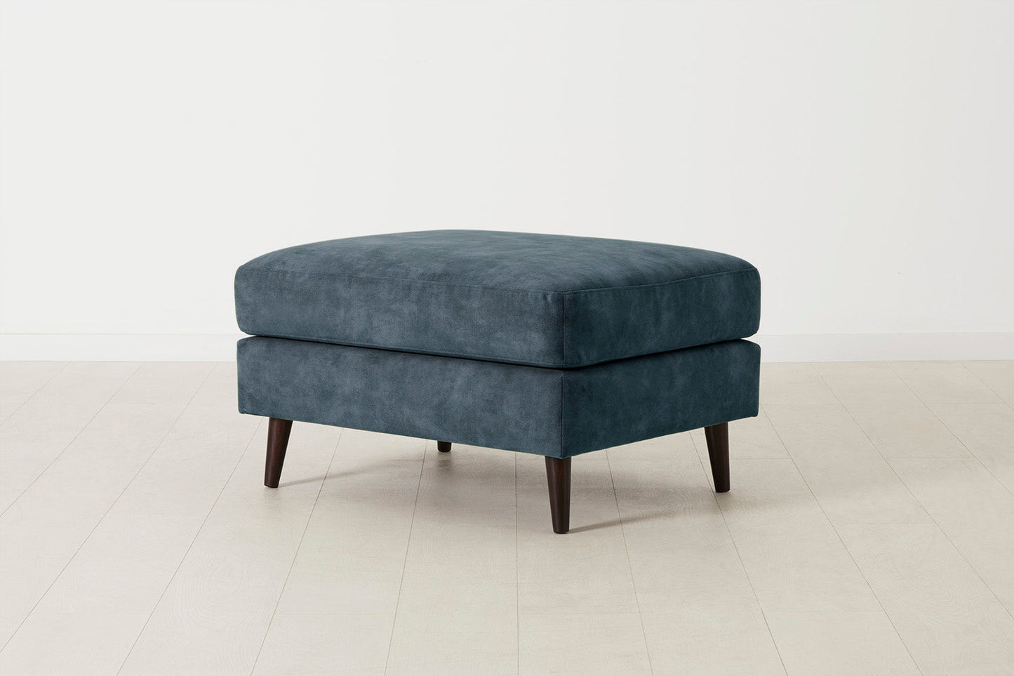 Model 10 Ottoman, Ocean