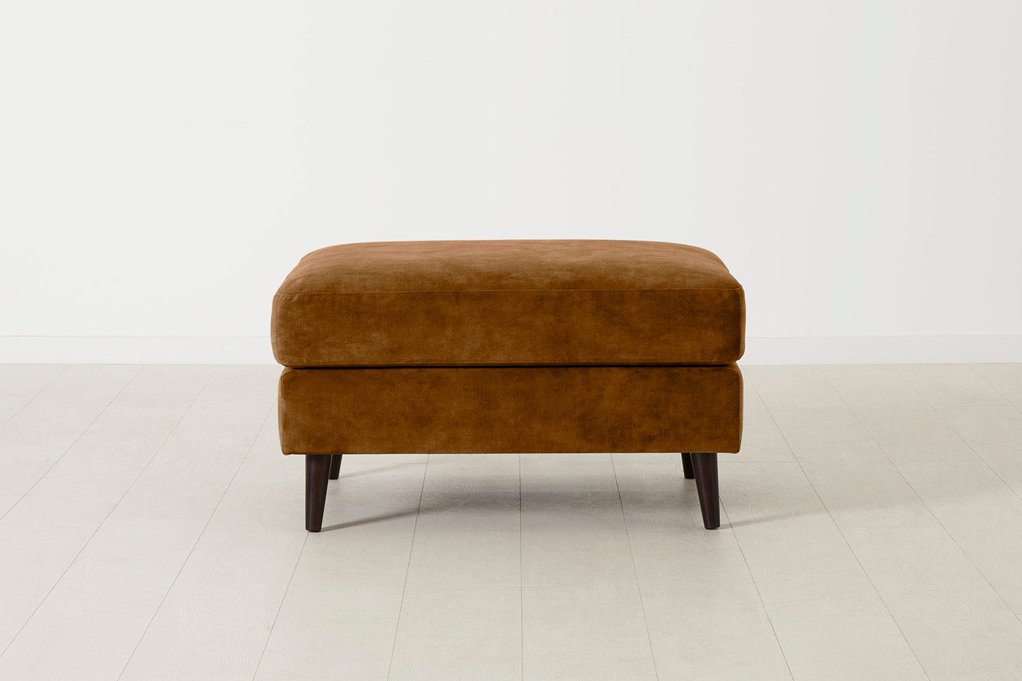 Polsterhocker Model 10