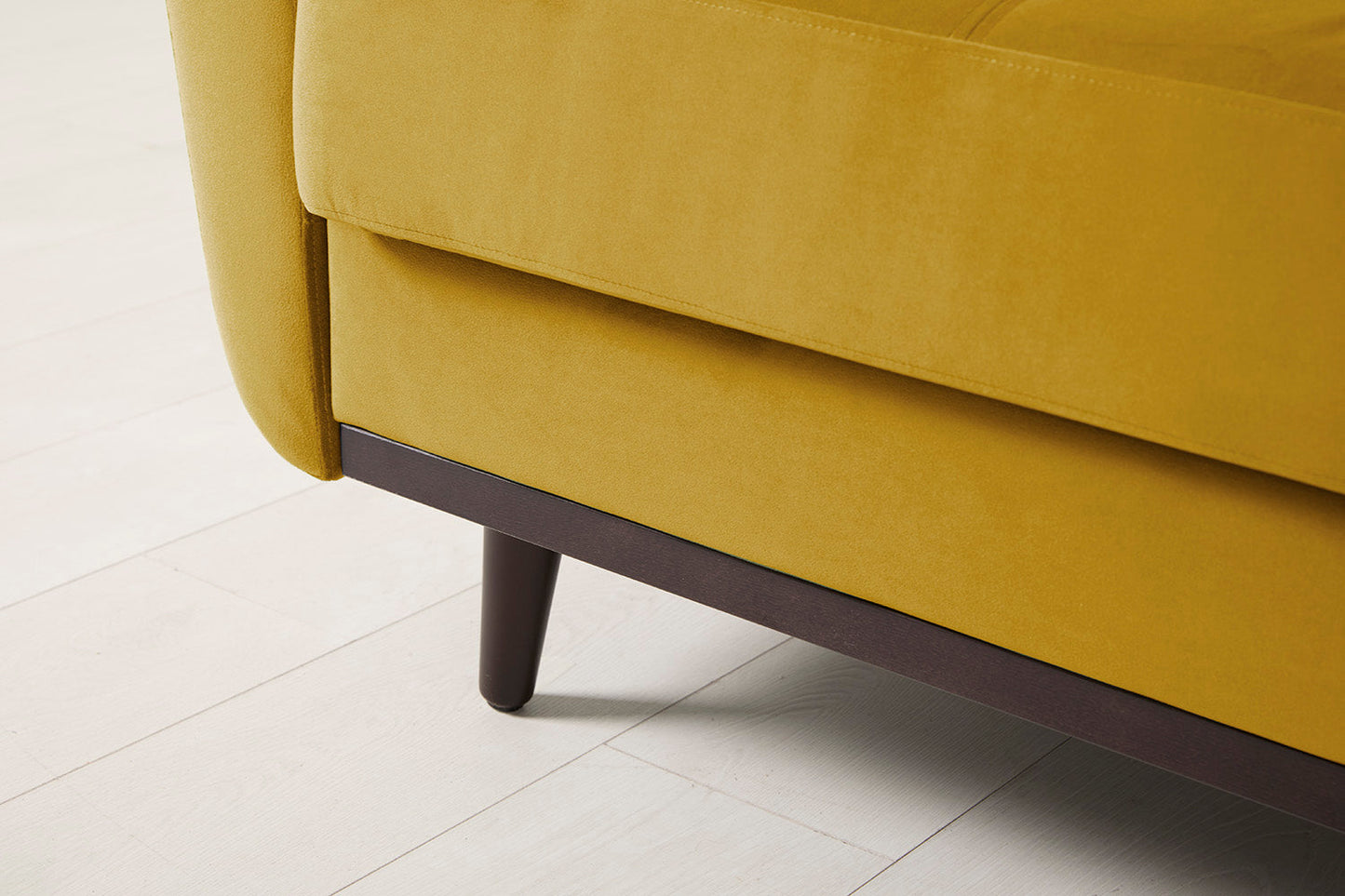 Model 10 Schlafsofa, Senfgelb