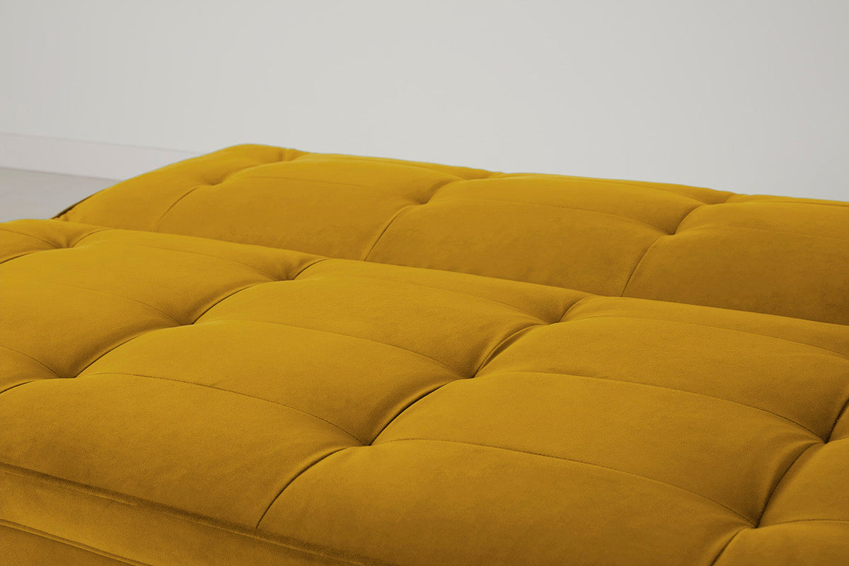 Model 11 Dreisitzer-Schlafsofa