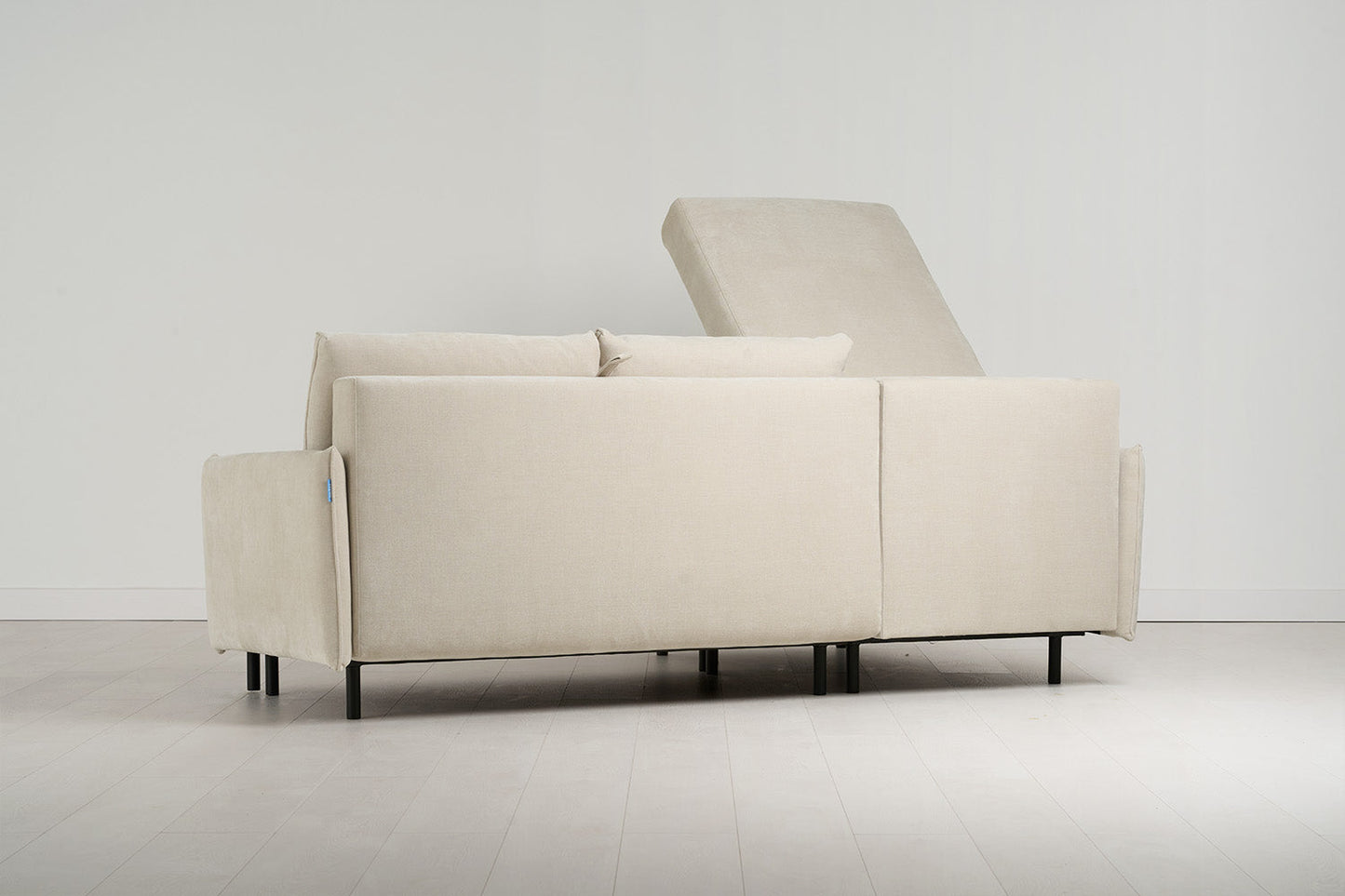 Dreisitzer-Sofa Model 12 mit Chaiselongue links