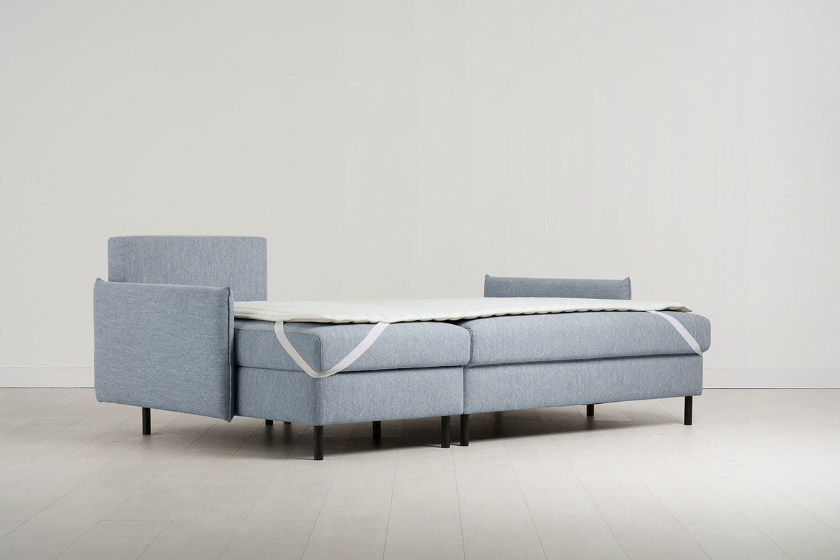 Dreisitzer-Sofa Model 12 mit Chaiselongue links